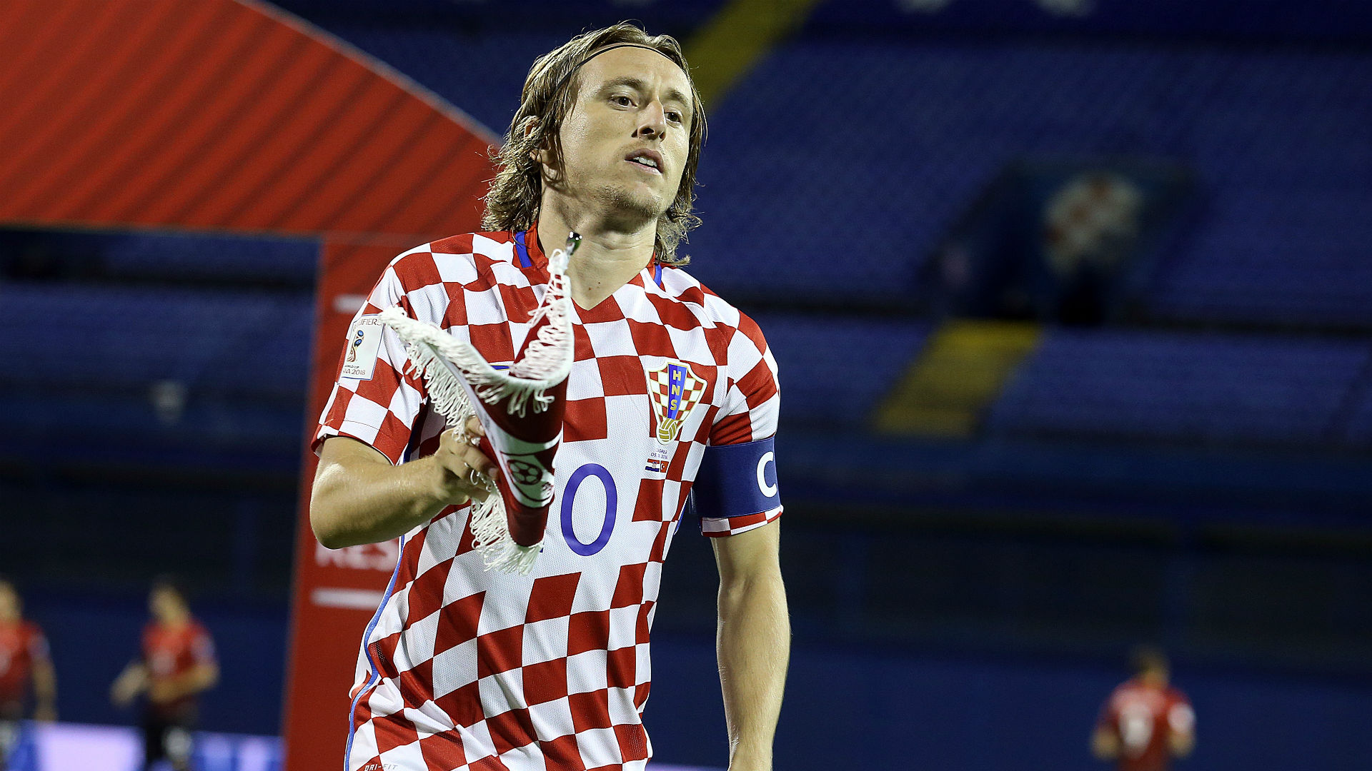 3换1，湖人得到“3D”锋线？